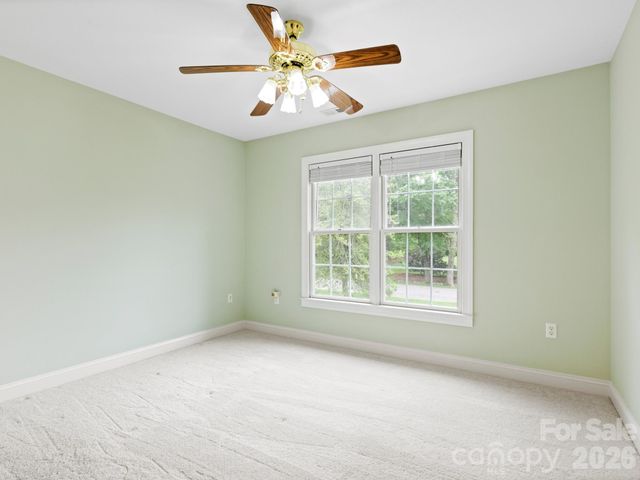 103 Berry Hill Drive 10, Hendersonville, NC 28791