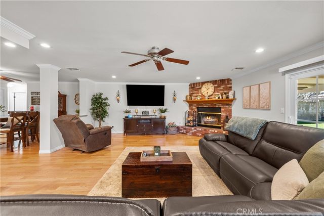 25811 Mendoza Drive, Valencia, CA 91355