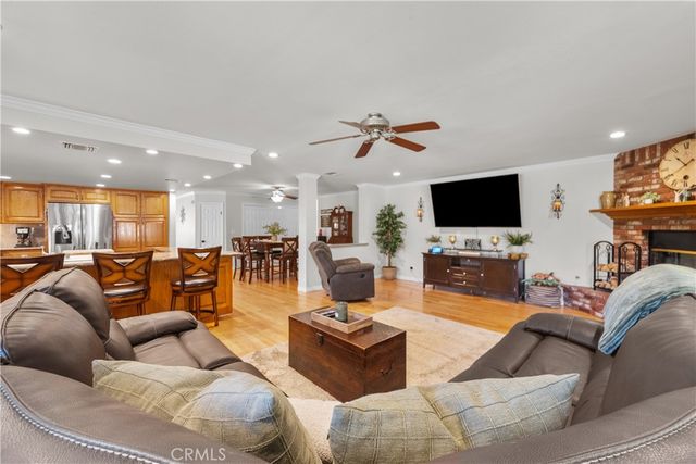 25811 Mendoza Drive, Valencia, CA 91355