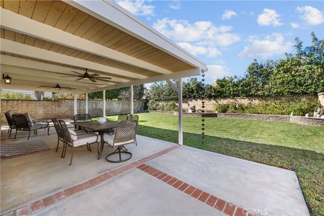 25811 Mendoza Drive, Valencia, CA 91355