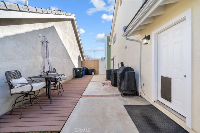 25811 Mendoza Drive, Valencia, CA 91355