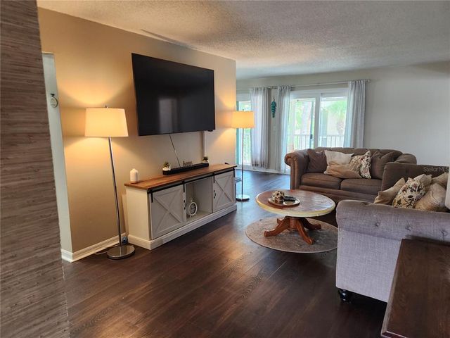 6356 7TH AVENUE W 6356, Bradenton, FL 34209