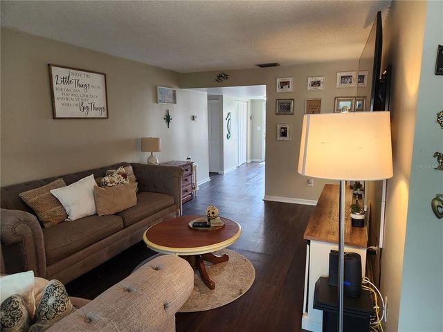 6356 7TH AVENUE W 6356, Bradenton, FL 34209