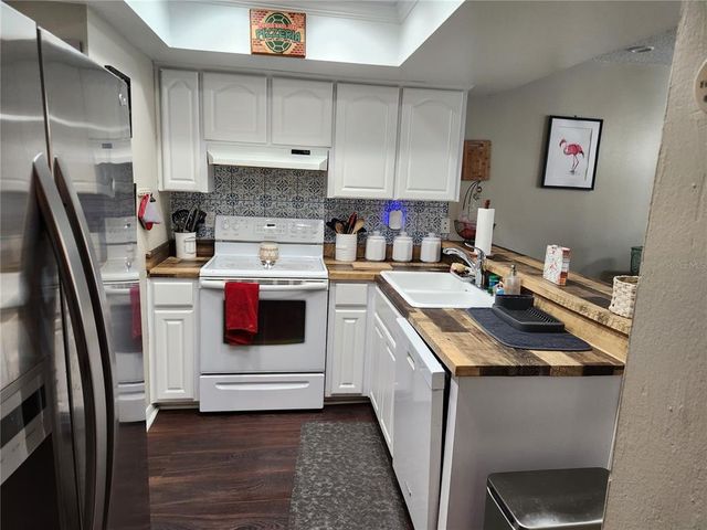6356 7TH AVENUE W 6356, Bradenton, FL 34209