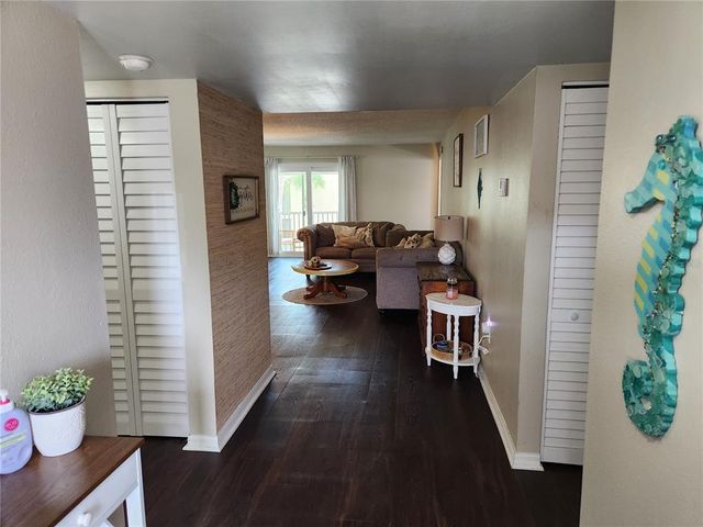 6356 7TH AVENUE W 6356, Bradenton, FL 34209