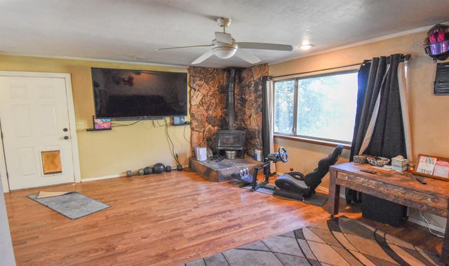 20592 Ponderosa Way, Tuolumne, CA 95379