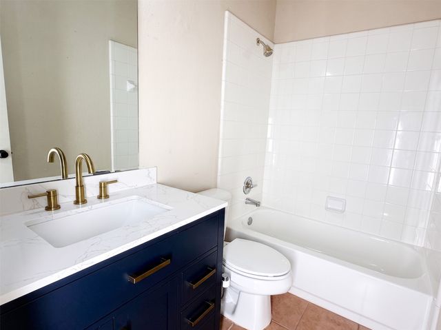 9314 Royal Burgess Drive, Rowlett, TX 75089