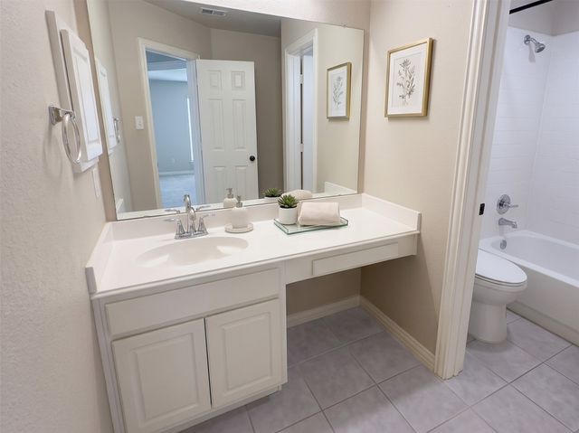 9314 Royal Burgess Drive, Rowlett, TX 75089