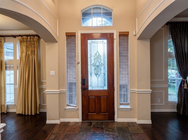 9314 Royal Burgess Drive, Rowlett, TX 75089