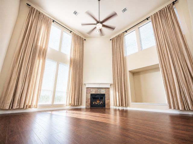 9314 Royal Burgess Drive, Rowlett, TX 75089