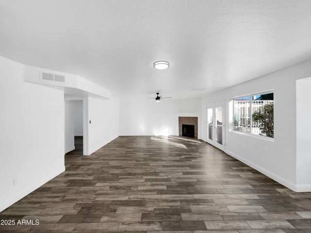 16631 S 37TH Street, Phoenix, AZ 85048