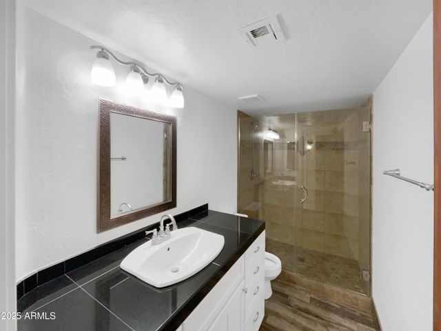 16631 S 37TH Street, Phoenix, AZ 85048