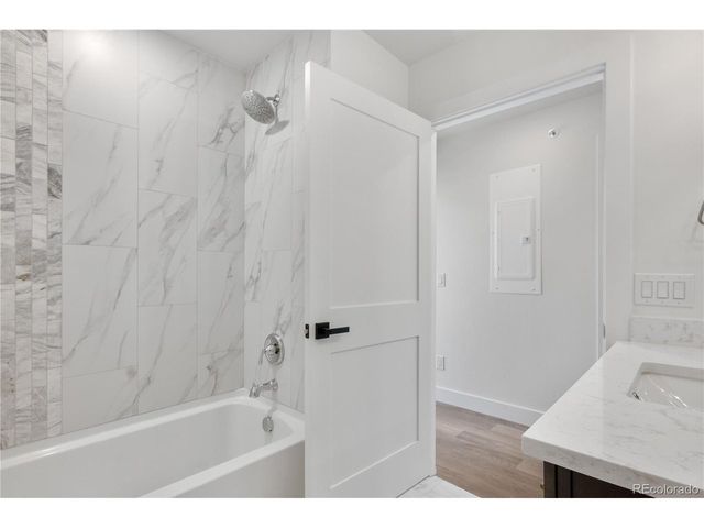 1308 SNOWBERRY Ln 304, Louisville, CO 80027