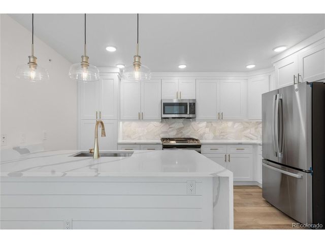 1308 SNOWBERRY Ln 304, Louisville, CO 80027