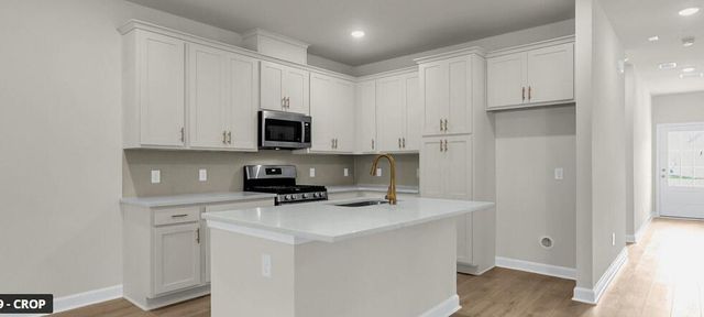 5077 Blackberry Lane, Ravenel, SC 29470