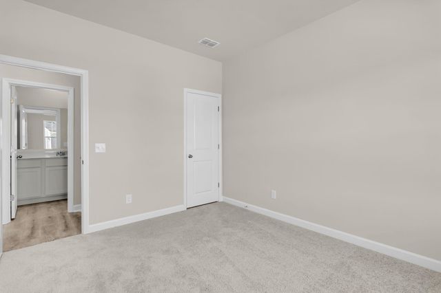 5077 Blackberry Lane, Ravenel, SC 29470