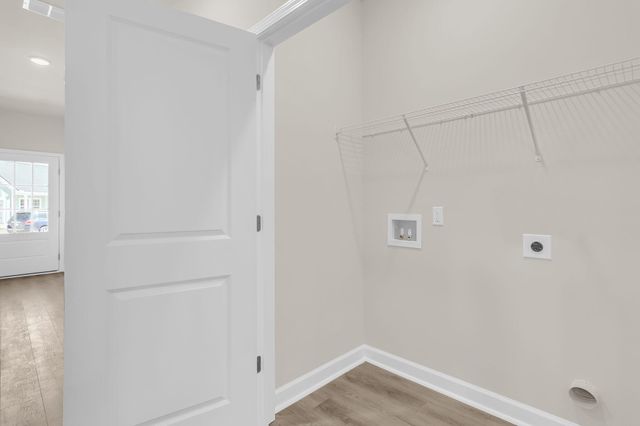 5077 Blackberry Lane, Ravenel, SC 29470