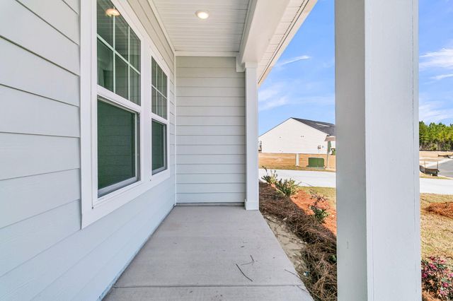 5077 Blackberry Lane, Ravenel, SC 29470