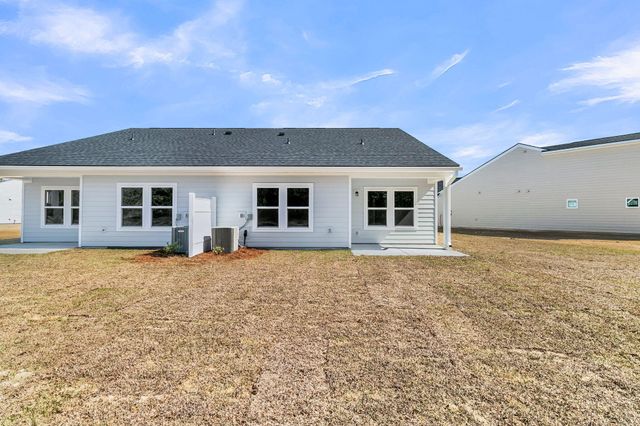 5077 Blackberry Lane, Ravenel, SC 29470