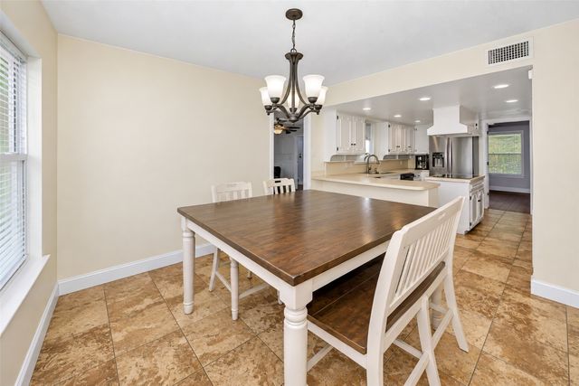 7505 Canyon Crest Court, Fort Worth, TX 76179