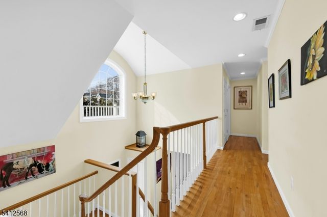 25 Manor House Rd, Mount Olive Twp., NJ 07828