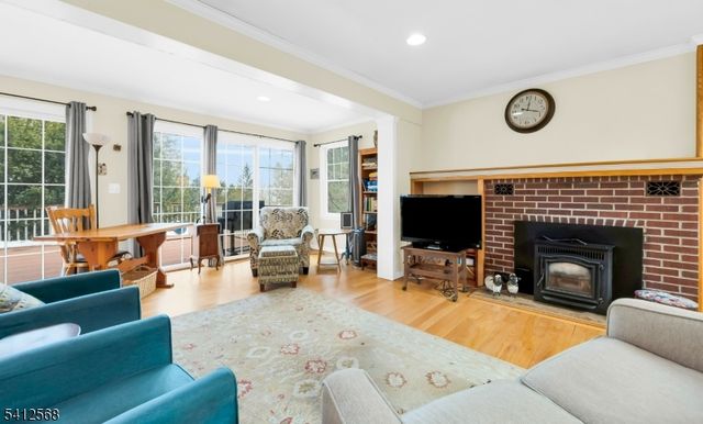 25 Manor House Rd, Mount Olive Twp., NJ 07828