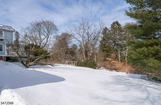 25 Manor House Rd, Mount Olive Twp., NJ 07828