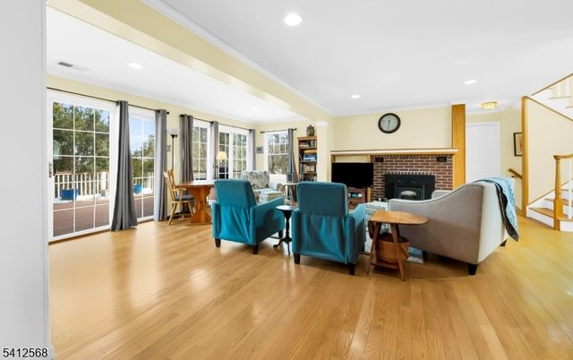 25 Manor House Rd, Mount Olive Twp., NJ 07828