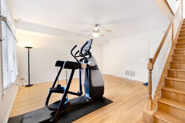 1033 Lincoln Trail, Oak Park, IL 60302