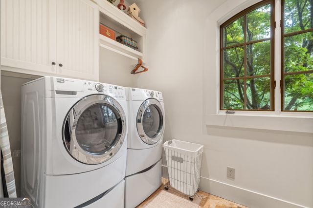 518 Grizzly Ridge Road, Lakemont, GA 30552