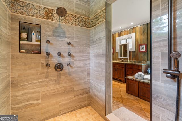 518 Grizzly Ridge Road, Lakemont, GA 30552