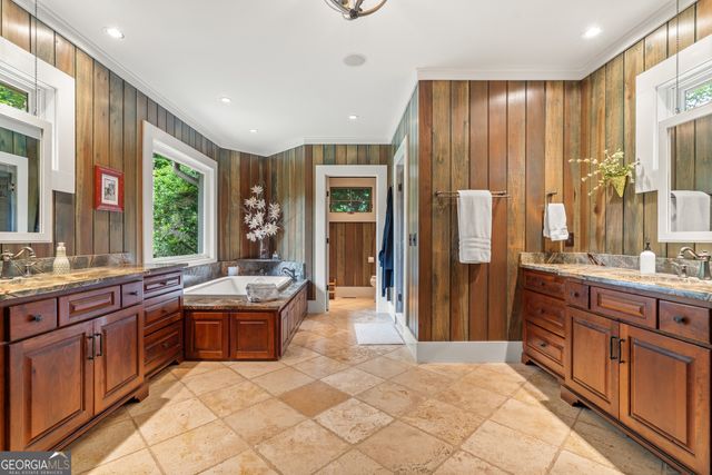 518 Grizzly Ridge Road, Lakemont, GA 30552