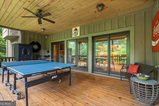 518 Grizzly Ridge Road, Lakemont, GA 30552