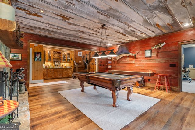 518 Grizzly Ridge Road, Lakemont, GA 30552