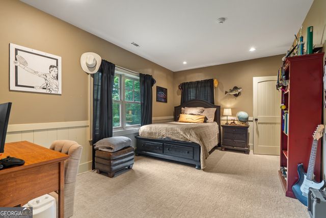 518 Grizzly Ridge Road, Lakemont, GA 30552