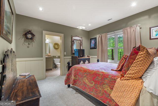 518 Grizzly Ridge Road, Lakemont, GA 30552