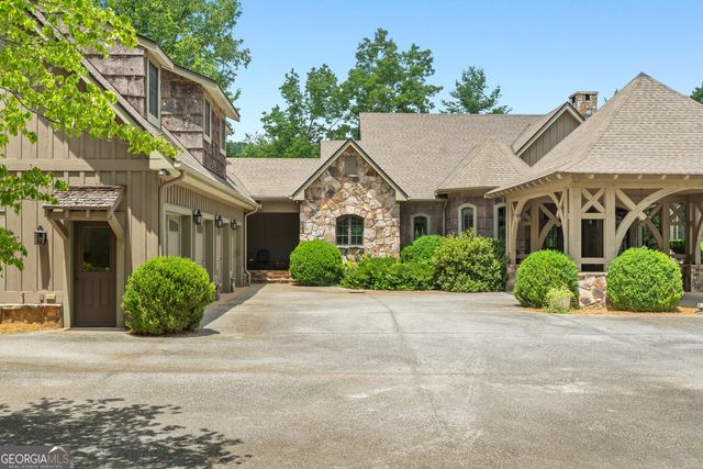 518 Grizzly Ridge Road, Lakemont, GA 30552
