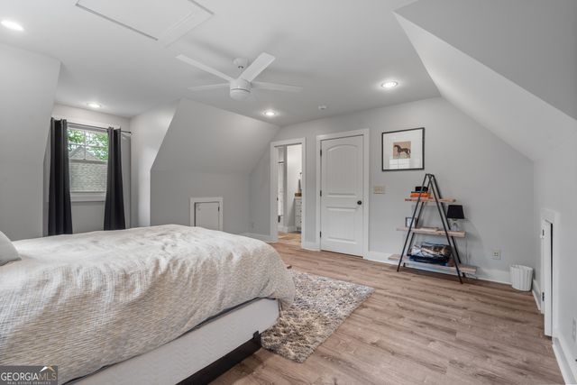 518 Grizzly Ridge Road, Lakemont, GA 30552