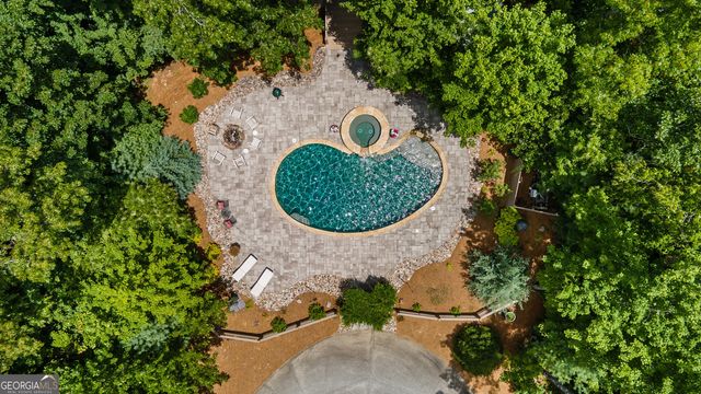 518 Grizzly Ridge Road, Lakemont, GA 30552