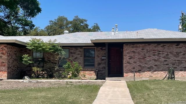311 Rilla Vista, San Antonio, TX 78216