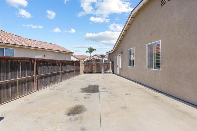 25845 Lazy Cloud, Menifee, CA 92585