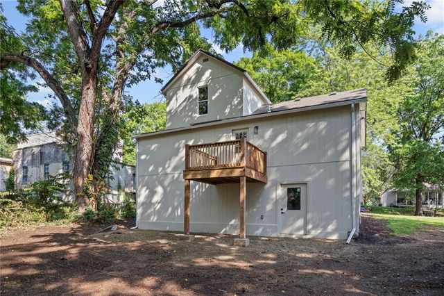 419 Linn Street, Leavenworth, KS 66048