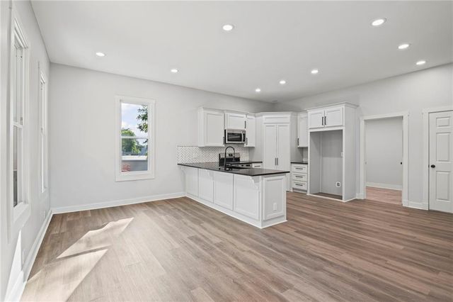 419 Linn Street, Leavenworth, KS 66048