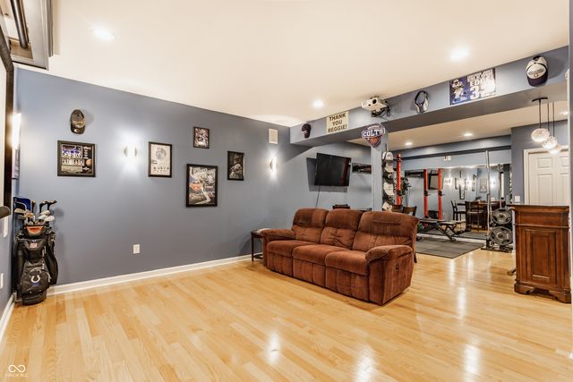 2446 N Alabama Street, Indianapolis, IN 46205