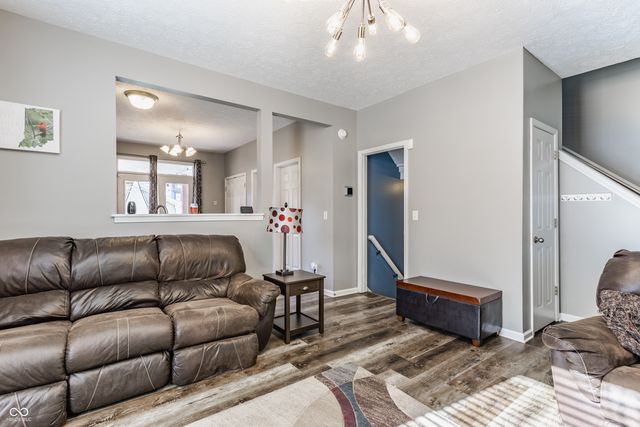 2446 N Alabama Street, Indianapolis, IN 46205