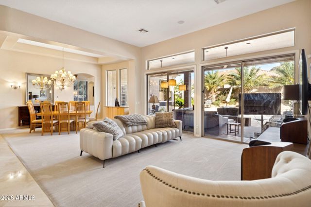 13298 E DEL TIMBRE Drive, Scottsdale, AZ 85259