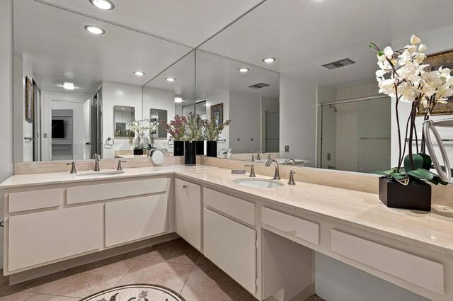 900 Island Drive 105, Rancho Mirage, CA 92270