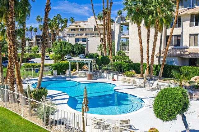 900 Island Drive 105, Rancho Mirage, CA 92270