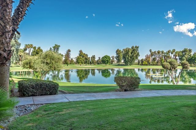 900 Island Drive 105, Rancho Mirage, CA 92270