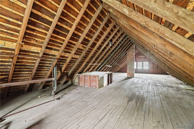 83 Wakefield Avenue, Buffalo, NY 14214